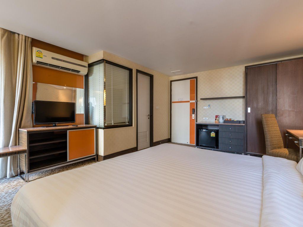 Tango Vibrant Living Hotel - Sha Extra Plus Bangkok Esterno foto